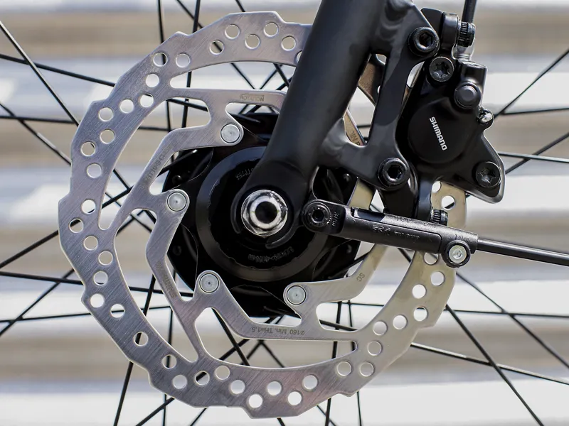 Trek District 3 Equipped Hybrid Bike in Black-9